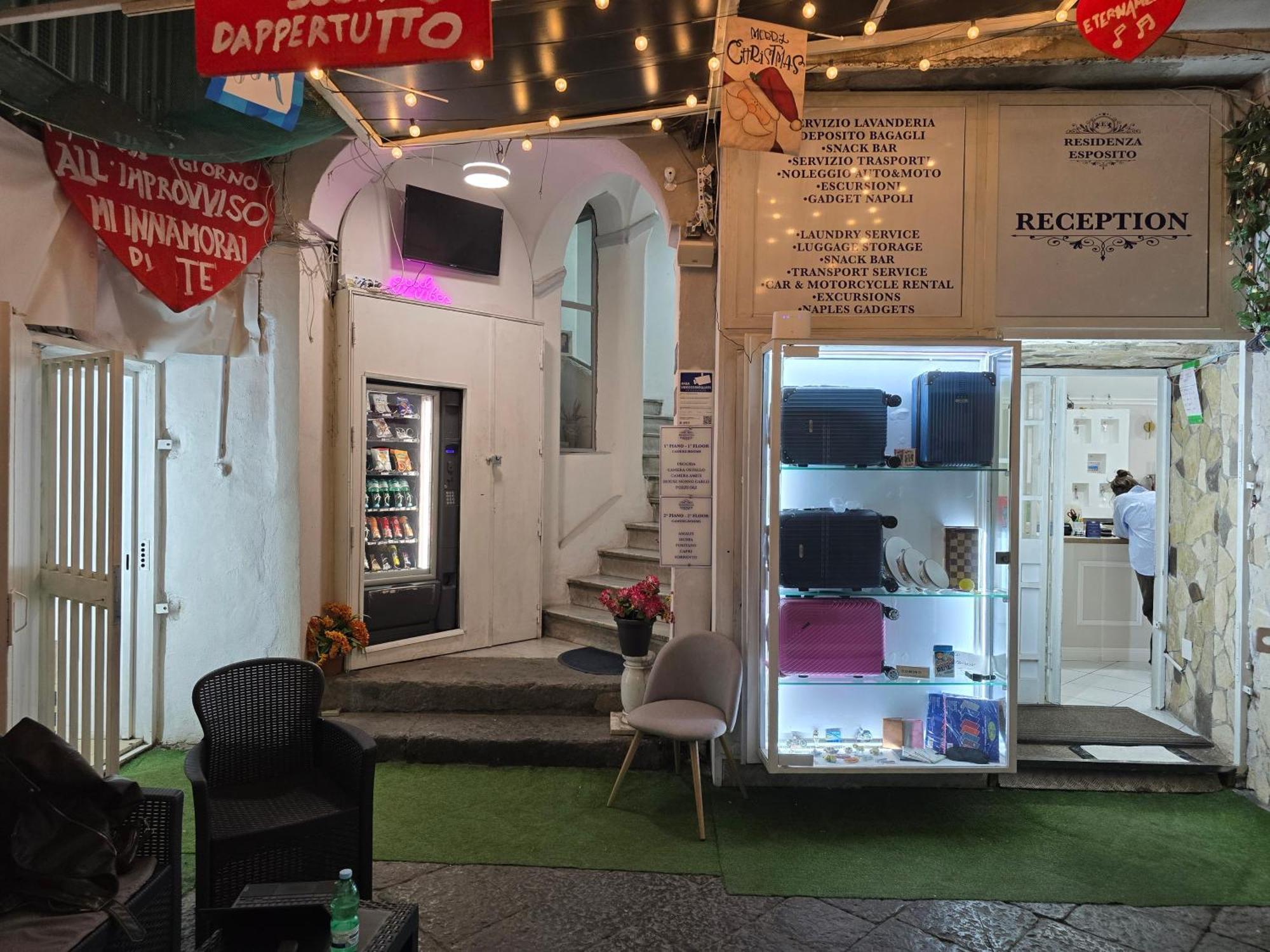 מלון נאפולי Residenza Esposito מראה חיצוני תמונה